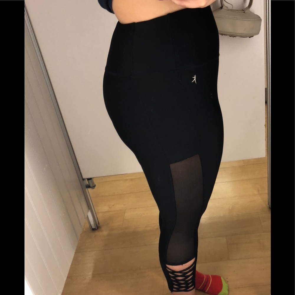 Capri workout leggings